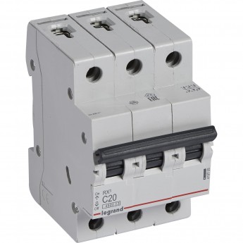 Автоматический выключатель LEGRAND RX3 4,5кА 20А 3П тип C белый Автоматический выключатель LEGRAND RX3 4,5кА 20А 3П тип C белый