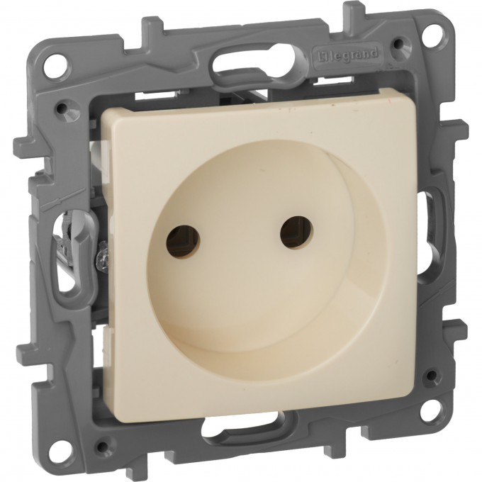Розетка LEGRAND 2К немецкий стандарт 16 А 250 В Etika слоновая кость 672320