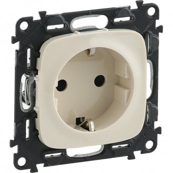 Силовая розетка LEGRAND Valena ALLURE 2К+З 16А 250В с лицевой панелью безвинтовые зажимы слоновая кость Силовая розетка LEGRAND Valena ALLURE 2К+З 16А 250В с лицевой панелью безвинтовые зажимы слоновая кость