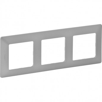 Рамка LEGRAND Valena LIFE "Алюминий", 3-постовая универсальная, белый Рамка LEGRAND Valena LIFE "Алюминий", 3-постовая универсальная, белый