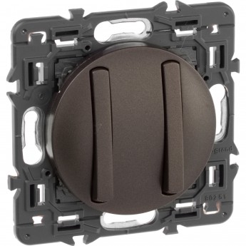 Выключатель LEGRAND Celiane двухклавишный 1-полюсный с тонкими клавишами графит Выключатель LEGRAND Celiane двухклавишный 1-полюсный с тонкими клавишами графит