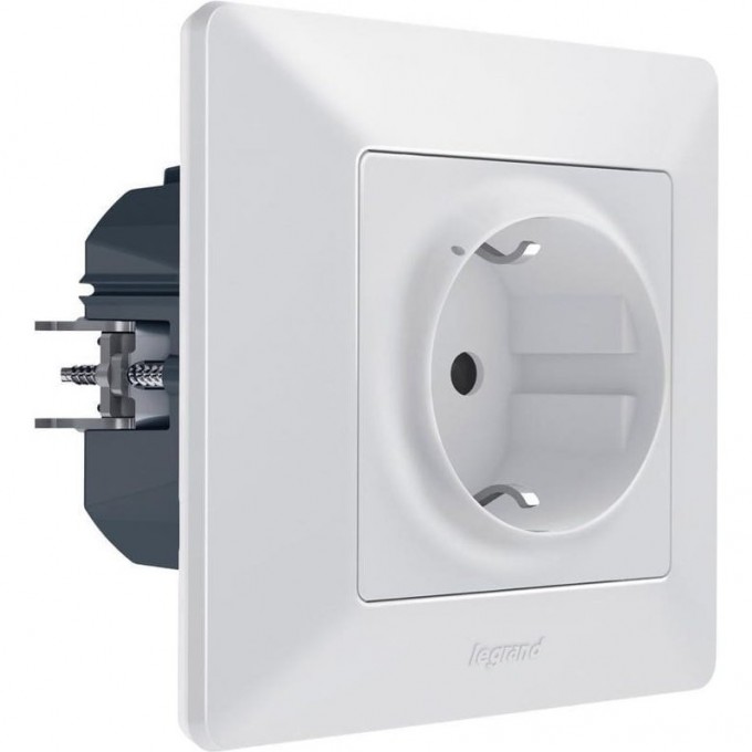 Умная розетка LEGRAND Valena Life with NETATMO 2К+З 16А 230В, белый 752194